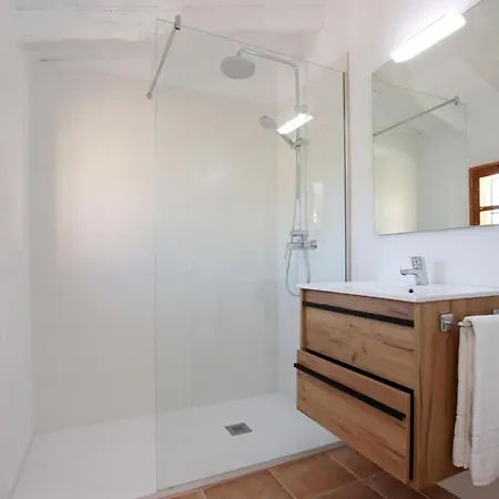 Charmante Laendliche Martorell Mit Schwimmbad By Interhome בית נופש *