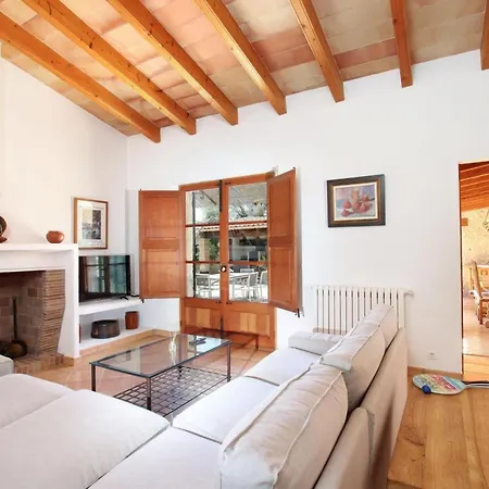 Charmante Laendliche Martorell Mit Schwimmbad By Interhome בית נופש פוינסה