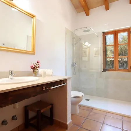 Charmante Laendliche Martorell Mit Schwimmbad By Interhome Сasa de vacaciones