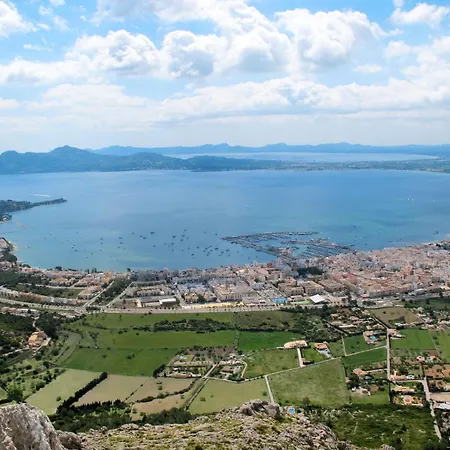 Charmante Laendliche Martorell Mit Schwimmbad By Interhome