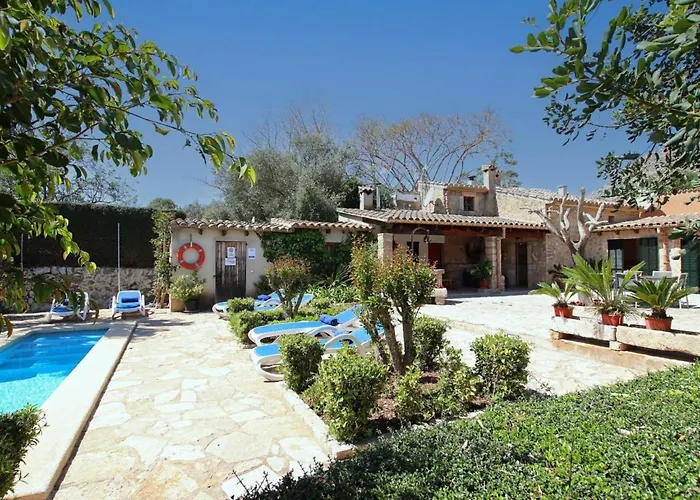 Charmante Laendliche Martorell Mit Schwimmbad By Interhome Hébergement de vacances