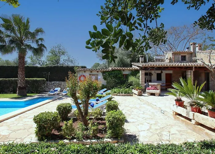 Hébergement de vacances Charmante Laendliche Martorell Mit Schwimmbad By Interhome *