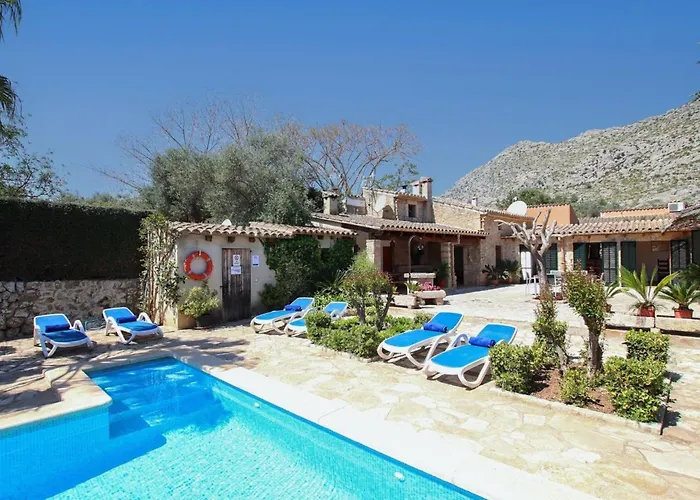 Charmante Laendliche Martorell Mit Schwimmbad By Interhome *