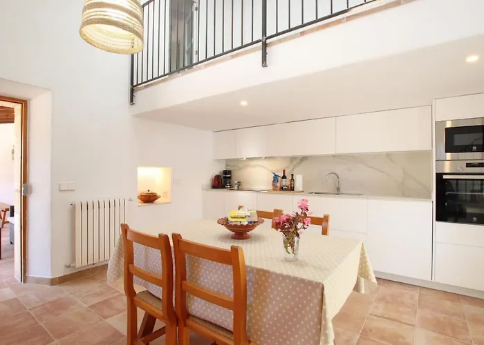 Charmante Laendliche Martorell Mit Schwimmbad By Interhome *