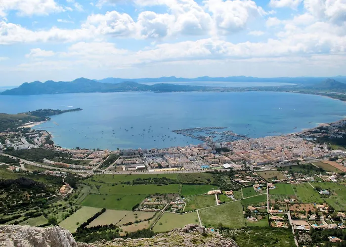 Charmante Laendliche Martorell Mit Schwimmbad By Interhome